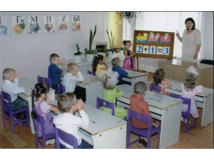 Регіонали хочуть, аби в дитсадках навчали мовами нацменшин
