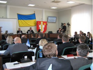 Калахан порадив луцьким депутатам переглянути тарифи на тепло для закладів освіти