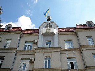 Луцька міська рада створила тимчасову контрольну комісію з вивчення ситуації в освіті