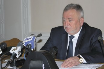 Клімчук хоче «сплавити» на Київ Карпюка з Башкаленком