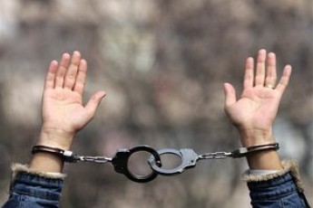 Не хотів працювати, то почав красти