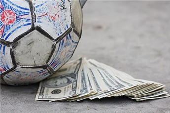 УЄФА: За п’ять останніх років зарплати футболістів виросли у 8 разів