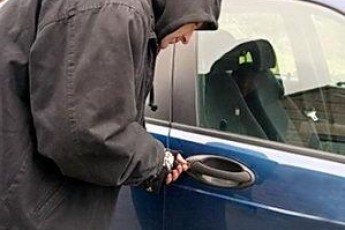 Завдяки пильності рівнянина працівники міліції затримали четверо неповнолітніх крадіїв