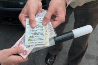 Інспектори ДАІ припинять збирати щомісячні 200 баксів начальнику?