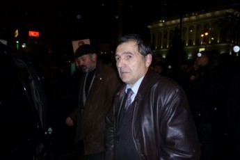 Невідомі обстріляли дослідника Голодомору