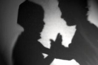 На Рівненщині затримали підлітка, який домагався втіх від восьмирічної дівчинки