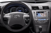 На Рівненщині звільнили з посади директора за те, що купив автомобіль Toyota Camry