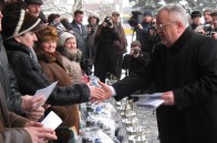 Голова Волинської ОДА даруватиме жінкам на 8 Березня доїльні апарати?