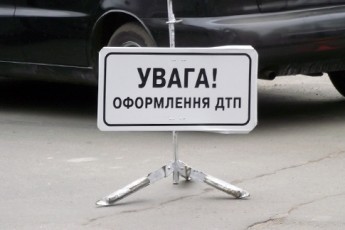 На Рівненщині внаслідок ДТП четверо людей у реанімації — з них троє дітей у тяжкому стані