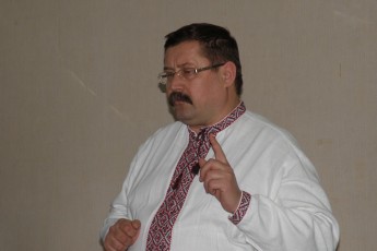 У Ковелі та Луцьку презентували нові книги президента Історичного клубу «Холодний Яр» Романа Коваля