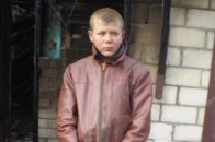 На Волині 14-річний хлопчик виніс із палаючої хати маленьку сестричку