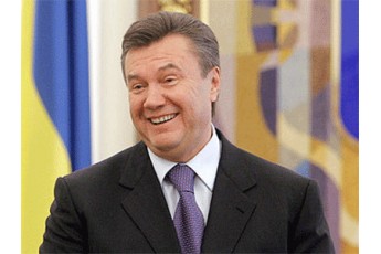 Янукович вирішив віддати вклади Ощадбанку СРСР у 2012 році