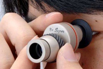 Януковичу рекомендують стежити за витратами усіх українців