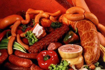Тільки 3% ковбас в Україні не містять синтетичних речовин