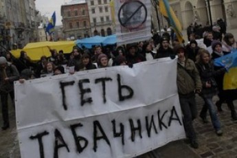 За звернення щодо відставки Табачника рівненські депутати голосували декілька разів