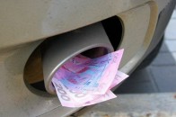 Пальне дорожчає з великою швидкістю