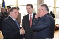 Кандидати від Партії регіонів та її васалів через благодійність купують голоси волинян