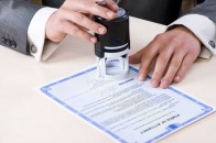 Нотаріусам уріжуть прибутки