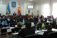 Сесія Луцької міської ради: комісійний переворот, фракційні зміни, «бої» за комунальне майно і землю та велика політика