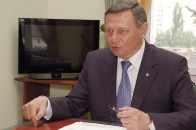 Мер Луцька прикрив свого заступника в скандалі навколо музичної школи, пославшись на «складний морально-психологічний клімат»