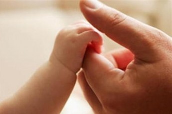На Рівненщині у смерті немовляти мати звинувачує лікарів
