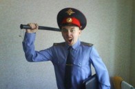 Міліція відтепер на гачку