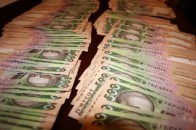 Приватбанк роздає гроші без оформлення кредитів