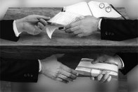 ЧЕСНО: Понад 70% виборців не проголосують за партію, до списку якої входять корупціонери