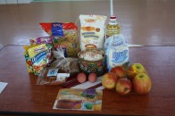 Найбільш малозабезпечені волиняни отримали 2000 пасхальних продуктових наборів