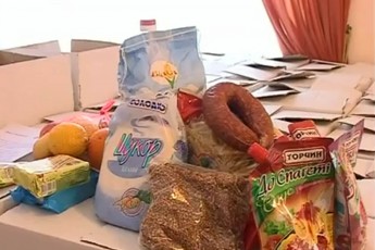 Малозабезпечені лучани отримали до Великодня продуктові набори