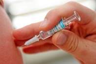 Відмова від вакцинації може викликати епідемію поліомієліту та дифтерії