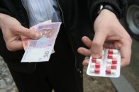 У Луцьку наркоторговець постачав на «чорний ринок» «Метадон»