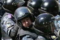 Під Кабміном чорнобильців вже чекають 10 автобусів з міліціонерами