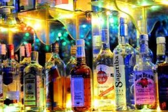 Або пити, або жити: скільки продано алкоголю на Волині за останній рік