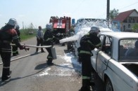 Волинські рятувальники вчились надавати допомогу потерпілим у ДТП
