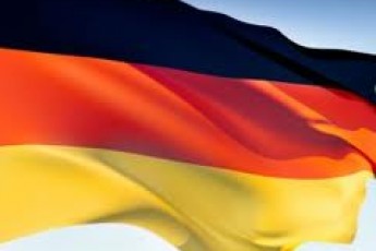 9 травня в Сімферополі зірвали прапори з німецького консульства
