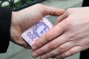 Прокуратура Волині спрямувала до суду справу хабарника-держслужбовця