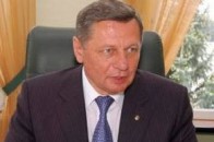 Мер Луцька влаштував масову роздачу подяк