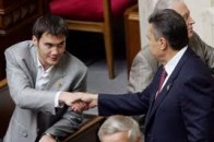 Депутати Європарламенту: Україною керують олігархи, необхідно заморозити їх активи