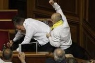 «Парламентською бійнею» зайнялися прокуратура і міліція