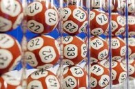 Українці за рік спускають на лотереї 2 мільярди