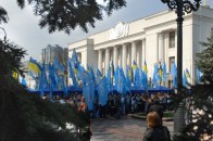 Партія регіонів збирає людей на платний мітинг за україножерський закон Ківалова - Колєсніченка
