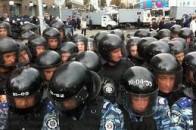 «Беркут» застосував до газ до учасників мітингу