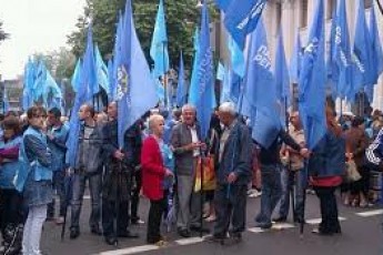 Типове «кидалово» від регіоналів: захисники російської не отримали обіцяних грошей