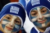 Українці надали безкоштовний притулок щонайменш півтисячі європейських фанів