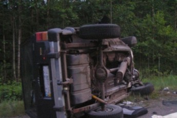 Під час лобового зіткнення на Рівненщині постраждало одразу дві сім’ї. Одна людина загинула