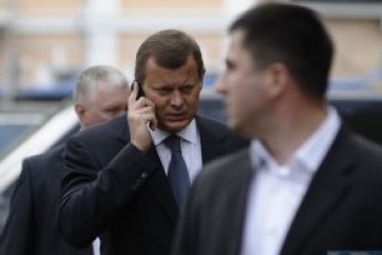 На телефонний зв'язок депутатів ВР з бюджету виділили 2 мільйони