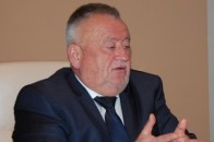 Голова Волинської ОДА не зміг підняти свою руку на захист української мови