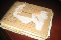 В українських лікарнях відмінять паперові медичні картки