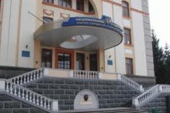 Молодь Рівного вимагає не призначати на посаду ректора університету ставленика Табачніка